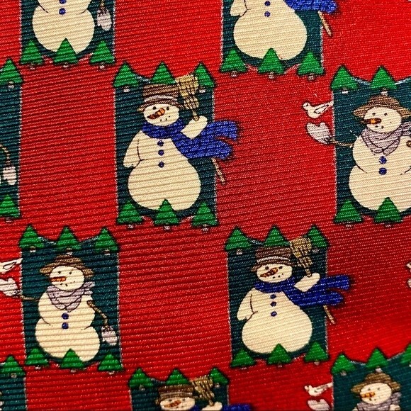 Hallmark MMG Snowman Silk Tie - Picture 2 of 5